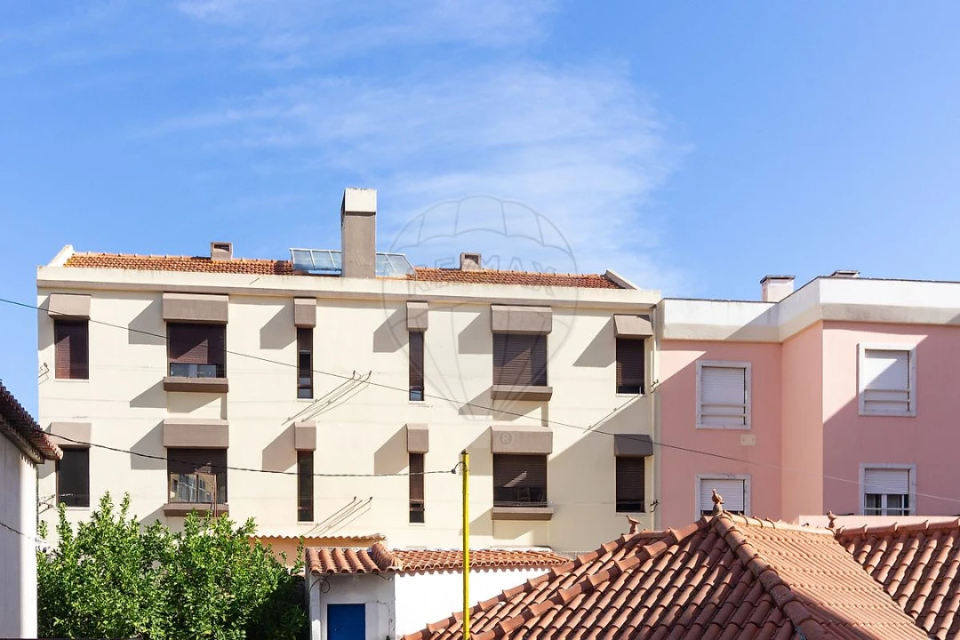 Prédio para Venda em Vila Franca de Xira Foto 41