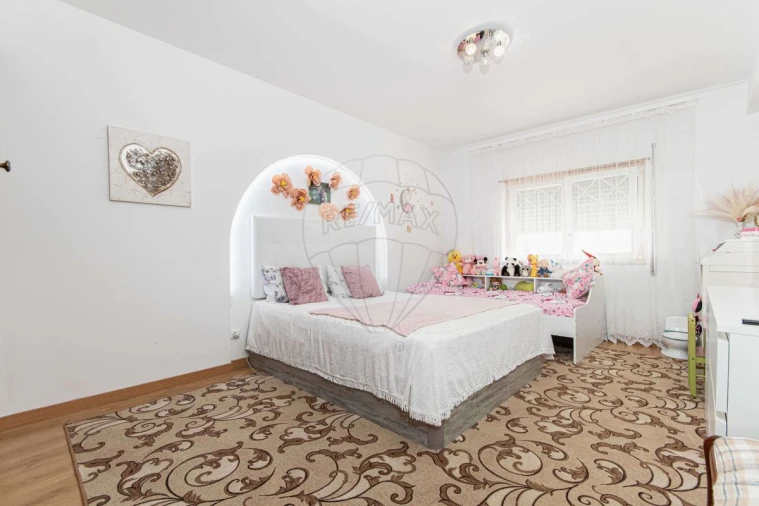 Apartamento T2 para Venda em Malveira e São Miguel de Alcainça Foto 12