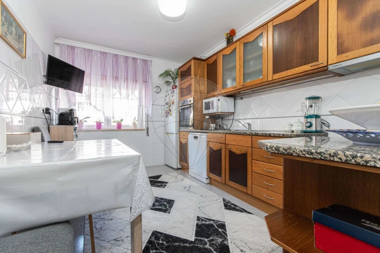 Apartamento T2 para Venda em Malveira e São Miguel de Alcainça Foto 8