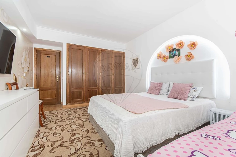 Apartamento T2 para Venda em Malveira e São Miguel de Alcainça Foto 11