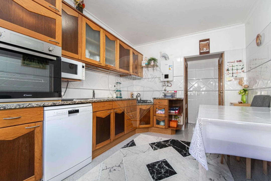 Apartamento T2 para Venda em Malveira e São Miguel de Alcainça Foto 7