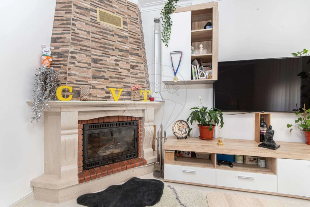 Apartamento T2 para Venda em Malveira e São Miguel de Alcainça Foto 4