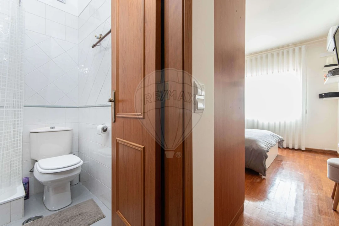 Apartamento T3 para Venda em Samora Correia Foto 13