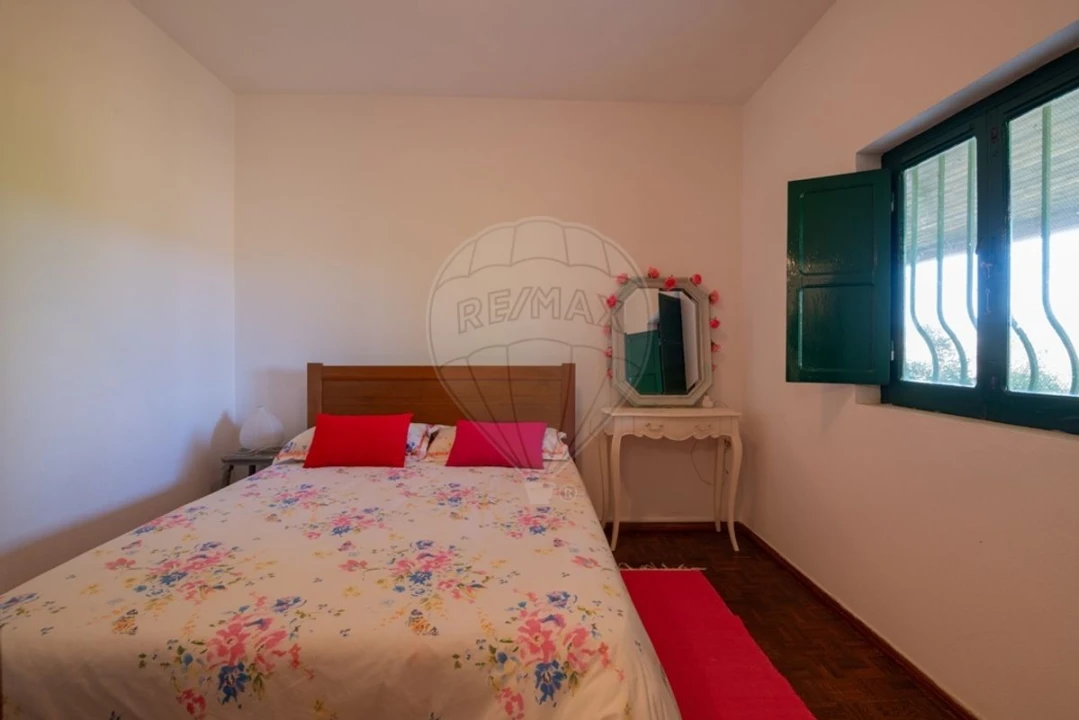 Quinta T3 para Venda em São Teotónio Foto 11