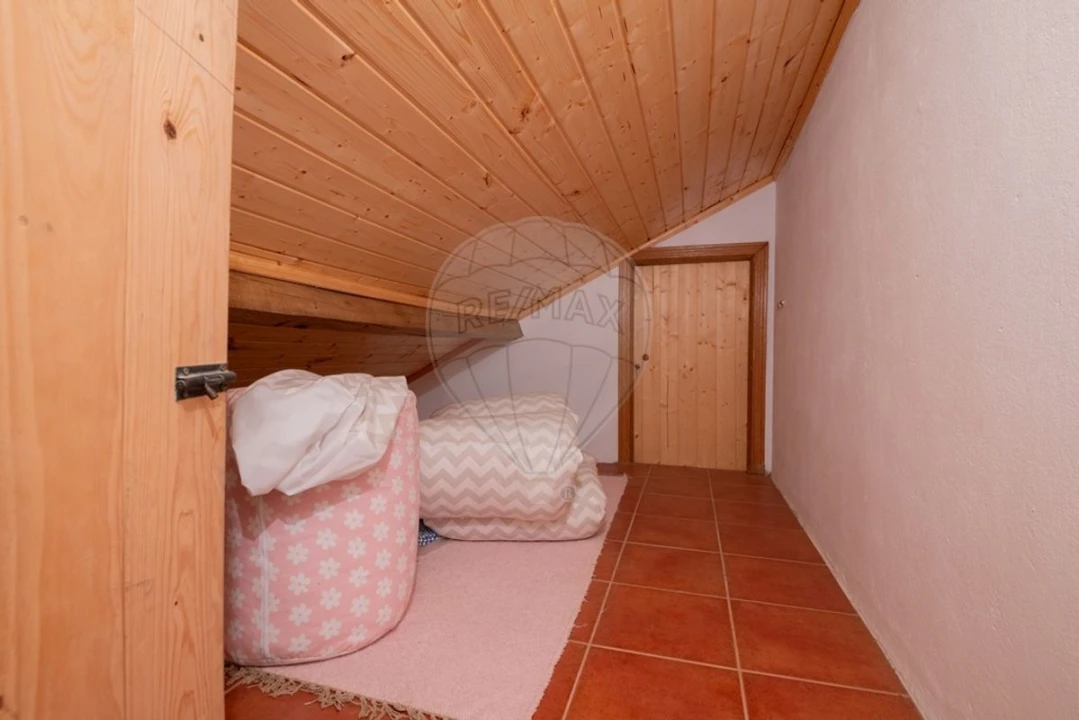 Quinta T3 para Venda em São Teotónio Foto 15