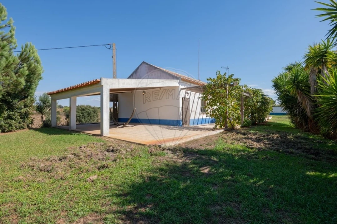 Quinta T3 para Venda em São Teotónio Foto 24