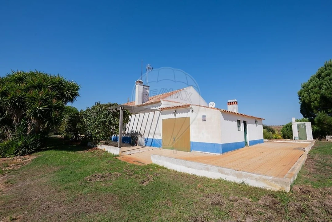 Quinta T3 para Venda em São Teotónio Foto 25