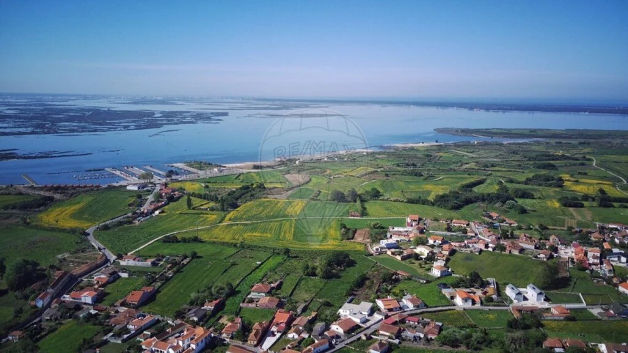 Terreno para Venda em Bunheiro Foto 1