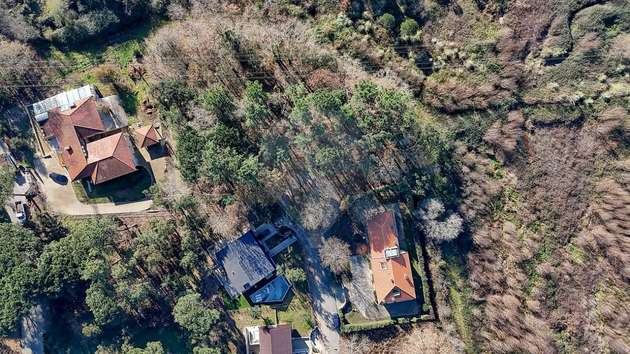 Terreno para Venda em Pedroso e Seixezelo Foto 3