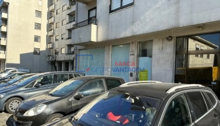 Loja para Venda em Rio Tinto Foto 18