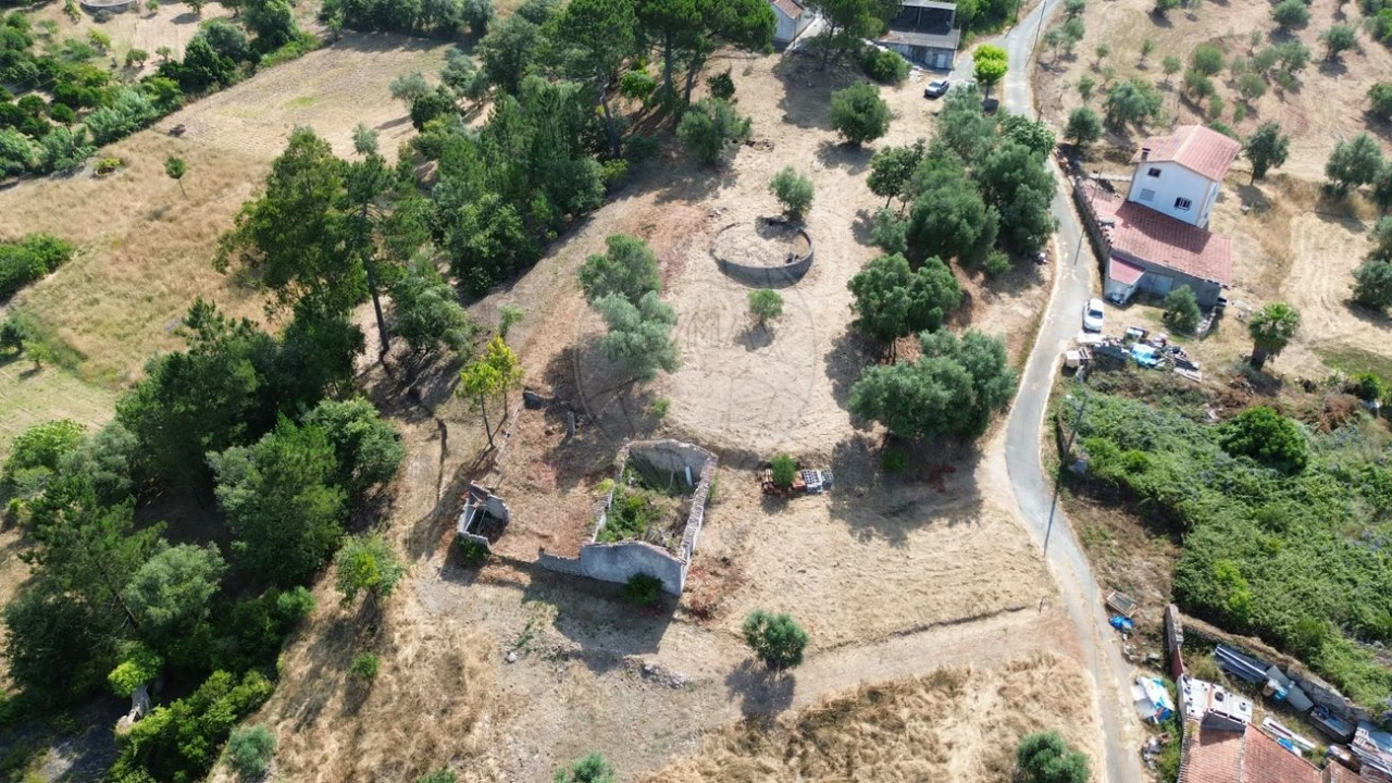 Moradia T2 para Venda em Vinha da Rainha Foto 23