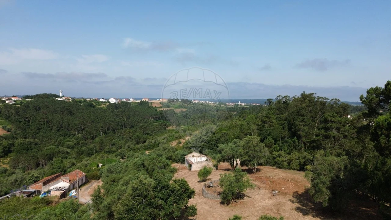 Moradia T2 para Venda em Vinha da Rainha Foto 17