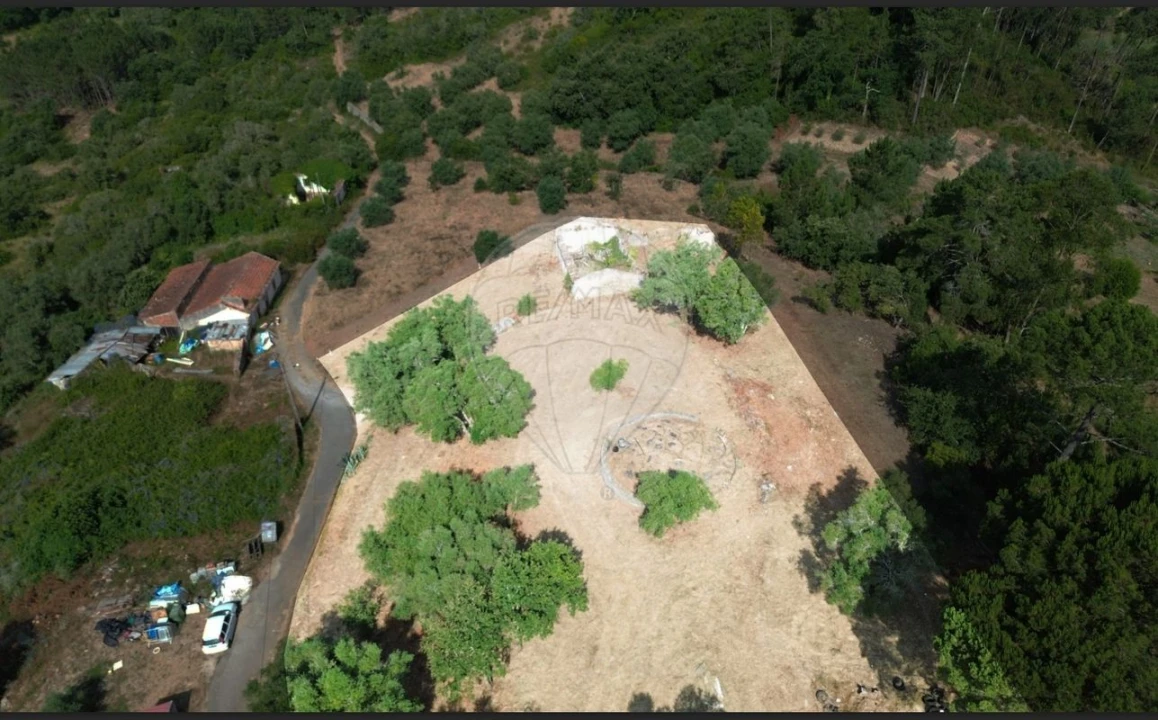 Moradia T2 para Venda em Vinha da Rainha Foto 28