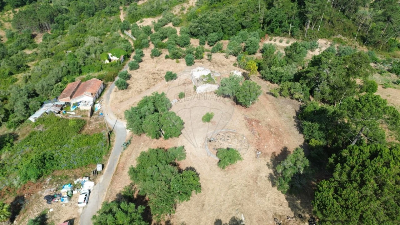 Moradia T2 para Venda em Vinha da Rainha Foto 19