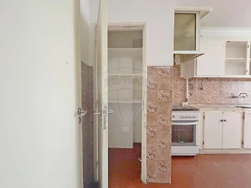 Apartamento T2 para Venda em Agualva e Mira-Sintra