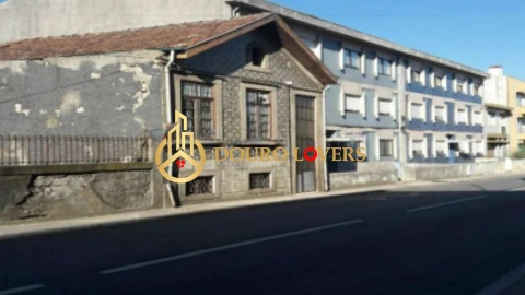 Terreno para Venda em São Mamede de Infesta e Senhora da Hora