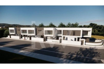 Moradia T3 para Venda em Caparica e Trafaria