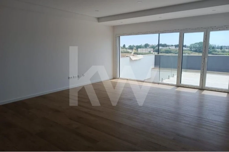 Moradia T3 para Venda em Caparica e Trafaria Foto 9