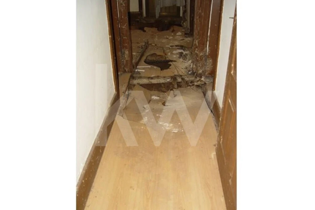 Moradia T5 para Venda em Lourosa Foto 26