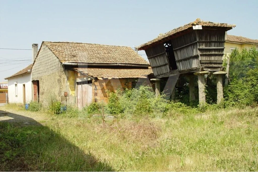 Moradia T5 para Venda em Lourosa Foto 14