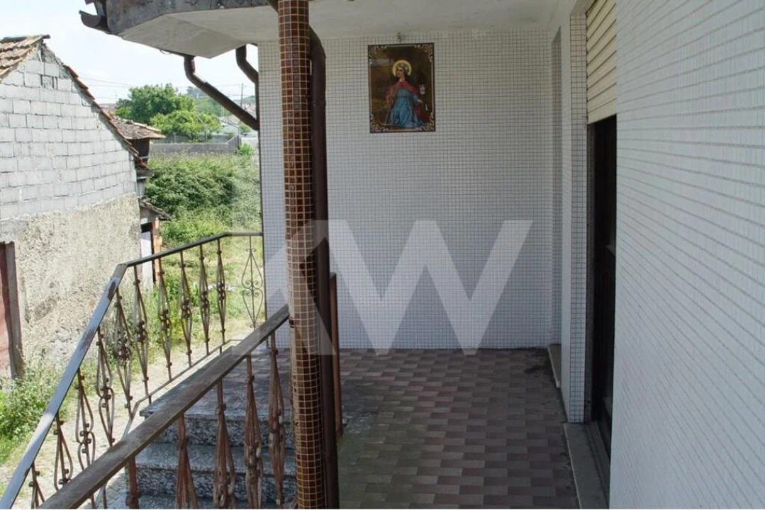 Moradia T5 para Venda em Lourosa Foto 43