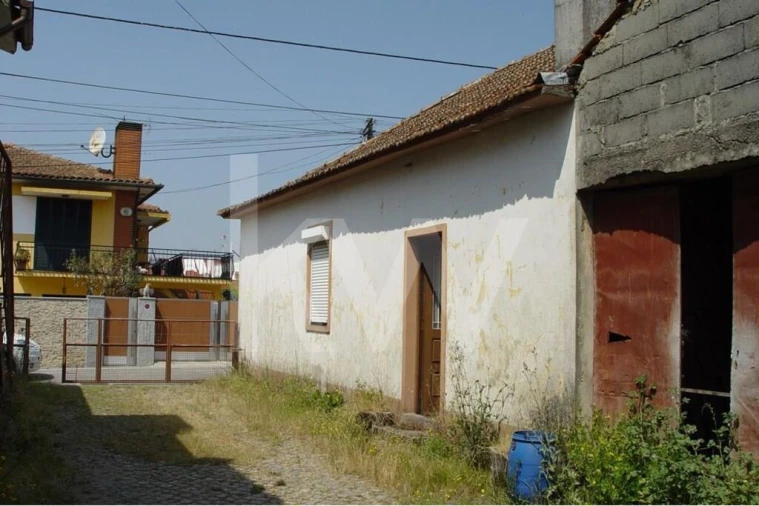 Moradia T5 para Venda em Lourosa Foto 18