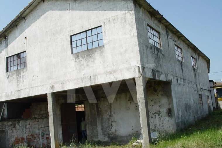 Moradia T5 para Venda em Lourosa Foto 7