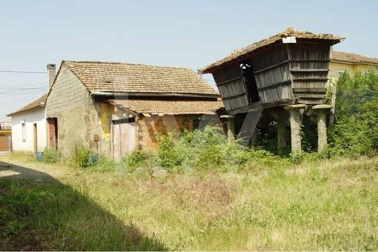 Moradia T5 para Venda em Lourosa Foto 14