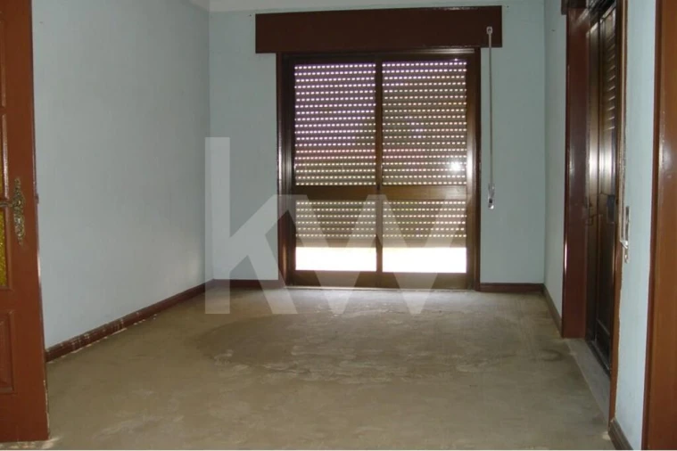 Moradia T5 para Venda em Lourosa Foto 39