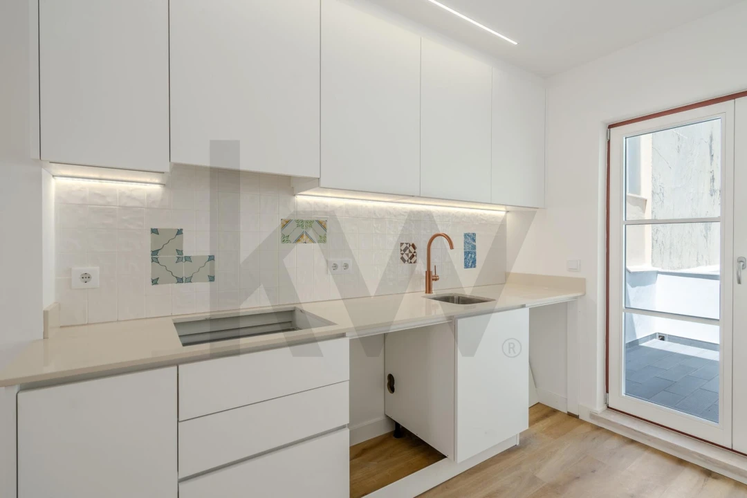 Apartamento T2 para Venda em Santo António Foto 11