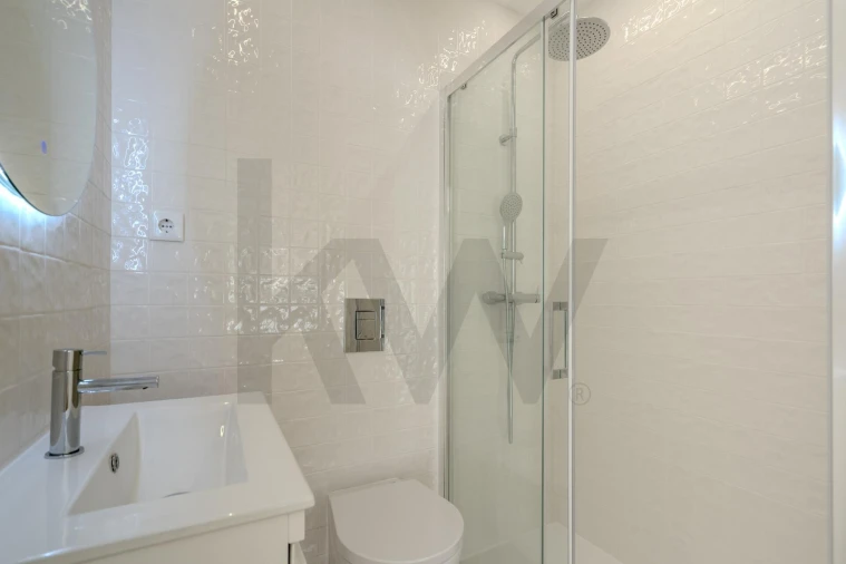 Apartamento T2 para Venda em Santo António Foto 18