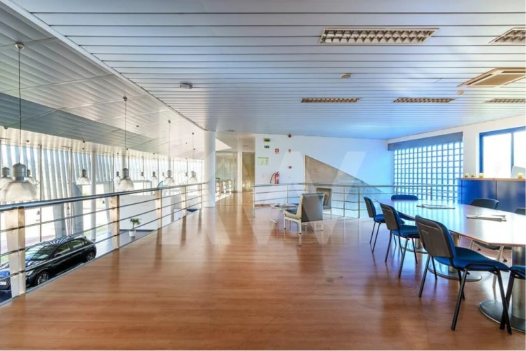 Loja para Venda em São Pedro de Tomar Foto 9