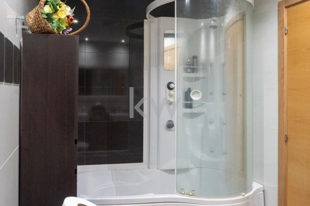 Moradia T8 para Venda em São Francisco Foto 26