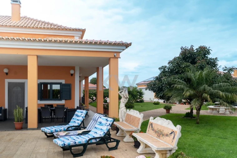 Moradia T8 para Venda em São Francisco Foto 2