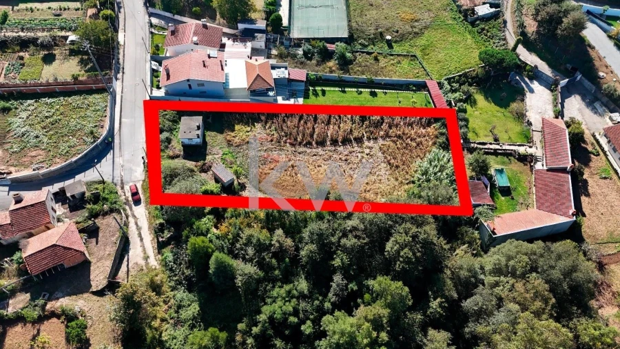 Terreno para Venda em Santa Maria da Feira, Travanca, Sanfins e Espargo Foto 2