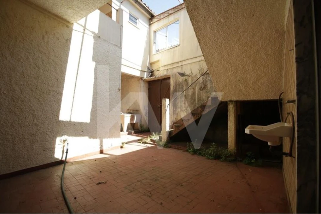 Moradia T4 para Venda em Semide e Rio Vide Foto 40