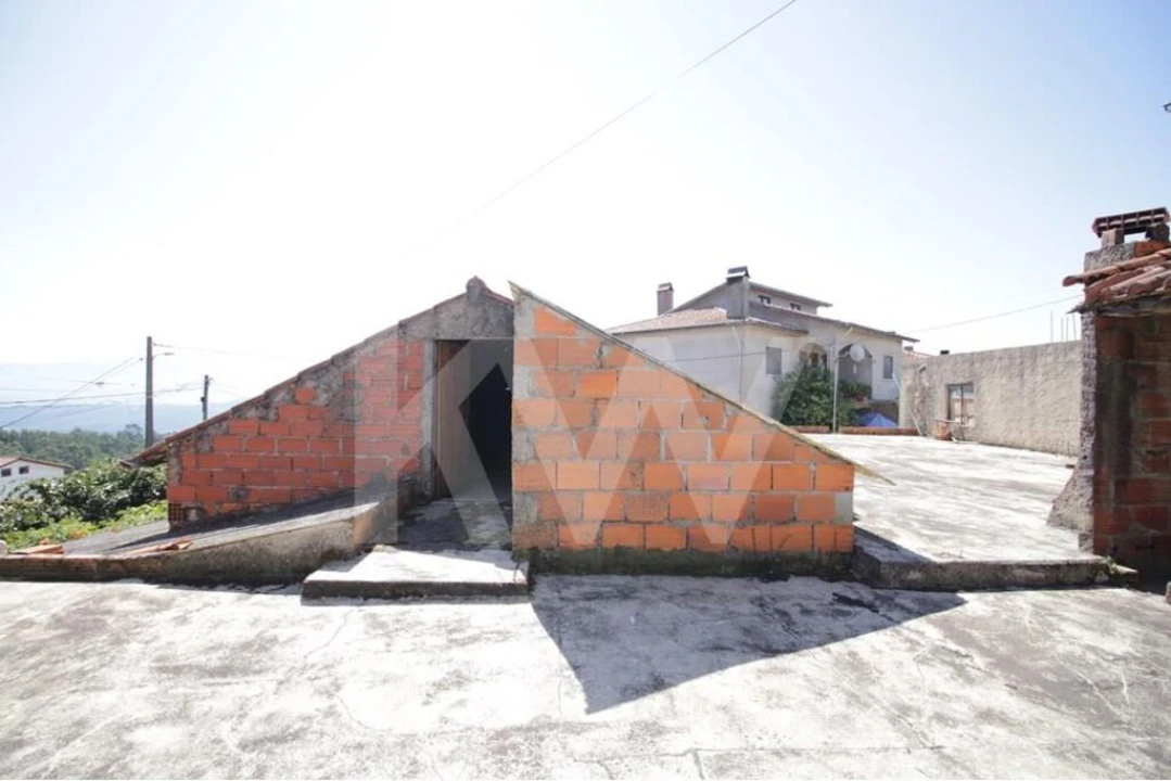 Moradia T4 para Venda em Semide e Rio Vide Foto 33