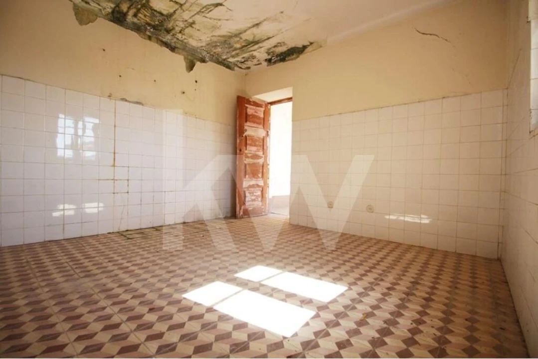 Moradia T4 para Venda em Semide e Rio Vide Foto 27