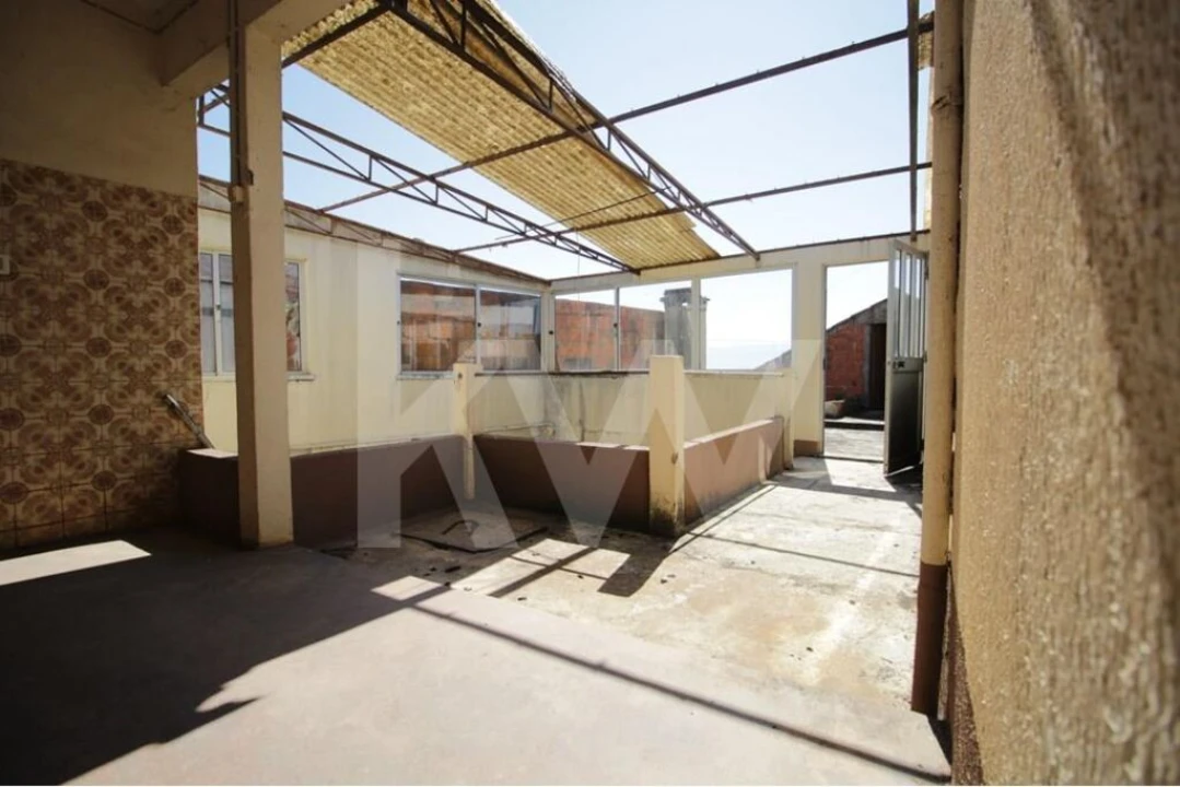 Moradia T4 para Venda em Semide e Rio Vide Foto 28