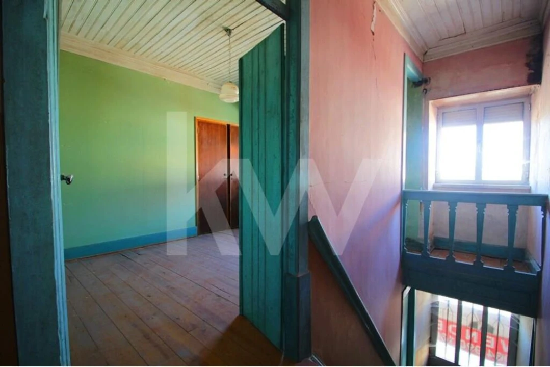 Moradia T4 para Venda em Semide e Rio Vide Foto 12