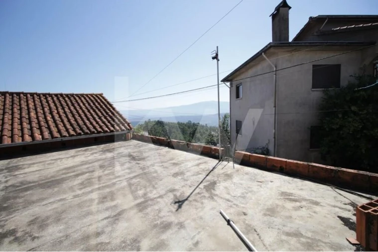 Moradia T4 para Venda em Semide e Rio Vide Foto 36