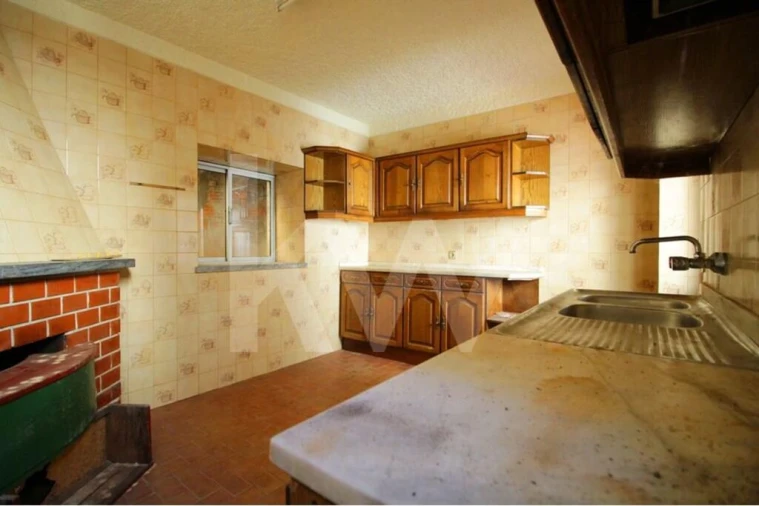 Moradia T4 para Venda em Semide e Rio Vide Foto 42