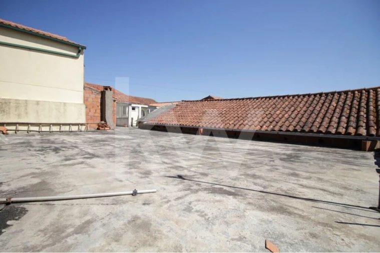 Moradia T4 para Venda em Semide e Rio Vide Foto 35