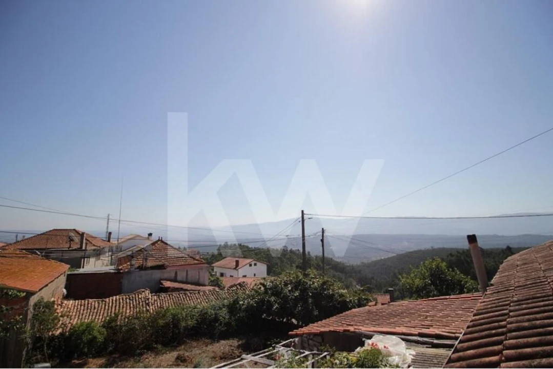 Moradia T4 para Venda em Semide e Rio Vide Foto 2