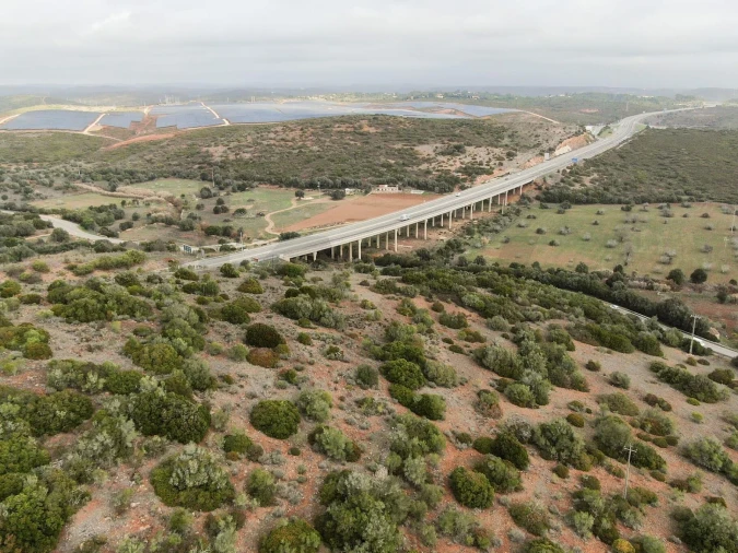 Terreno para Venda em Bensafrim e Barão de São João Foto 11