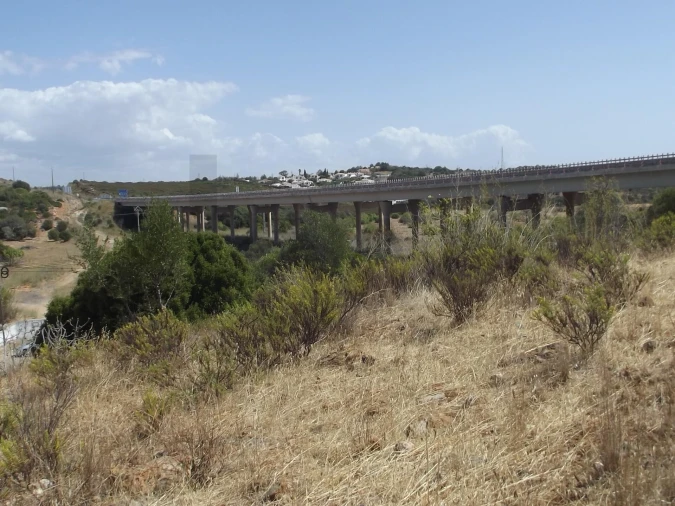 Terreno para Venda em Bensafrim e Barão de São João Foto 9