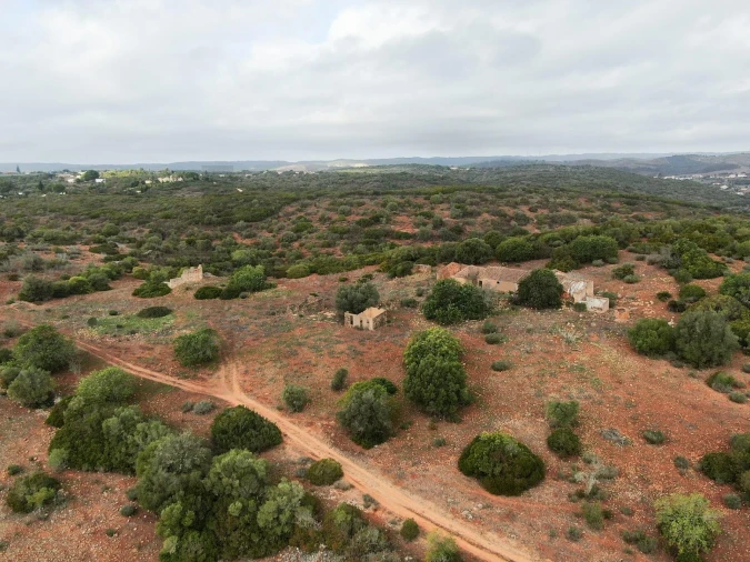 Terreno para Venda em Bensafrim e Barão de São João Foto 5