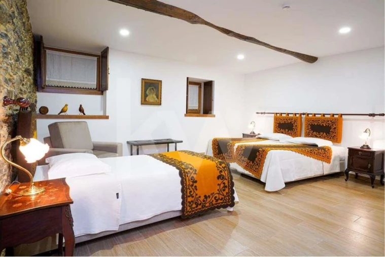 Moradia T9 para Venda em Gostei Foto 18