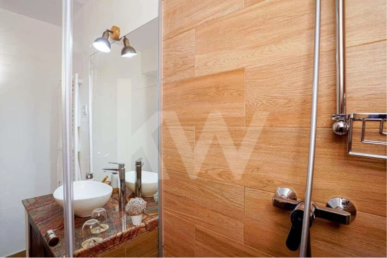 Moradia T9 para Venda em Gostei Foto 44