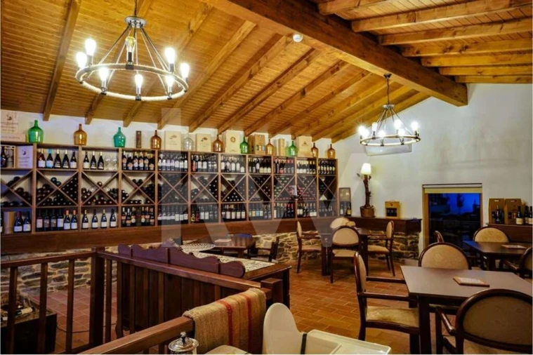 Moradia T9 para Venda em Gostei Foto 15